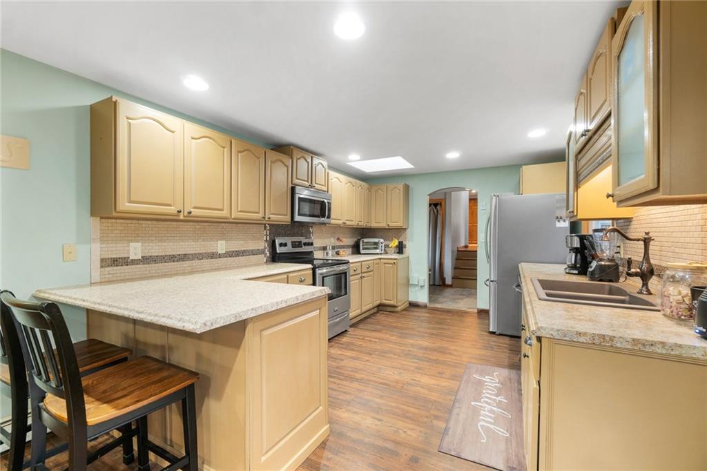 623 Rocky Hill Road, Scituate, RI 02857 MLS 1250932 Lila Delman