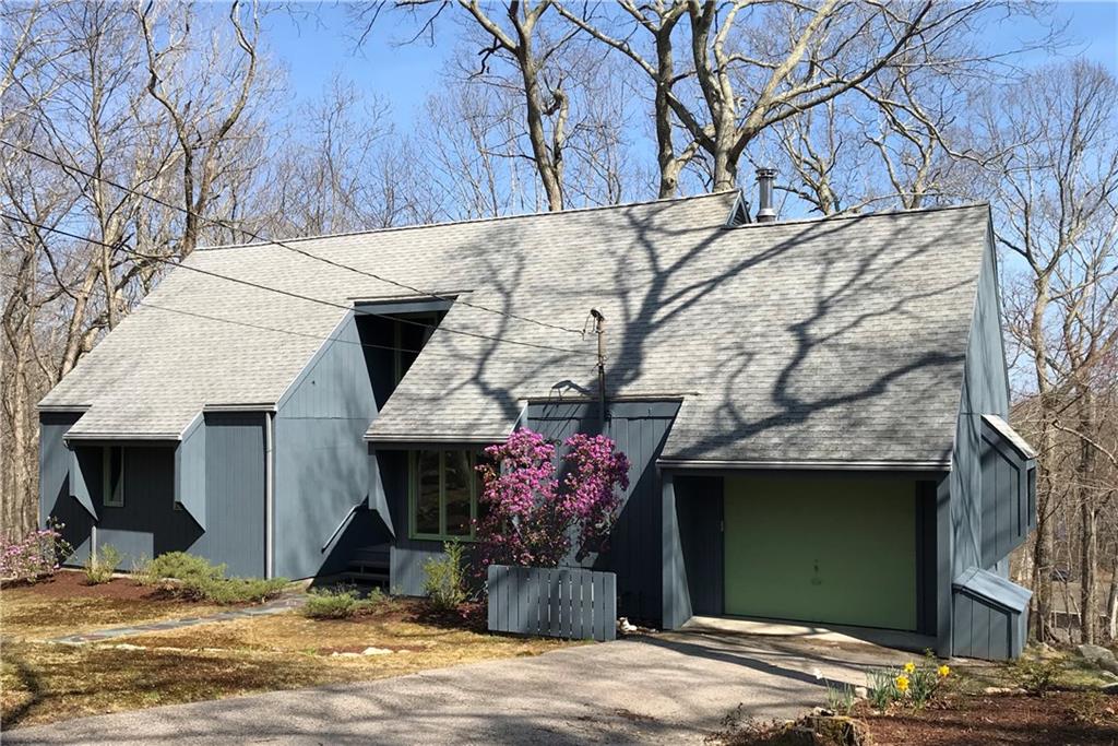 84 Estelle Drive, South Kingstown, RI 02892 MLS 1251843 Lila Delman