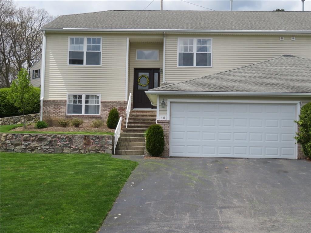18 Lees Farm Commons Drive, North Providence, RI 02904 MLS 1253177