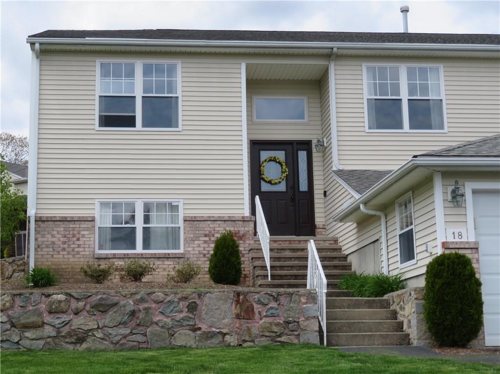 18 Lees Farm Commons Drive, North Providence, RI 02904 MLS 1253177