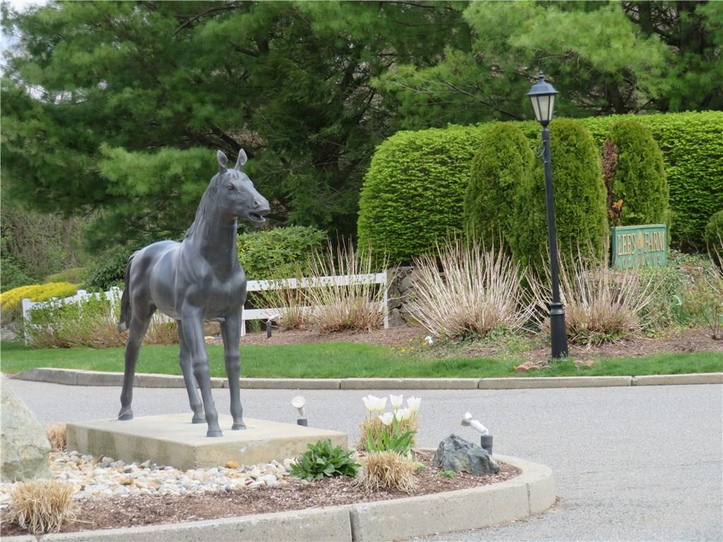 18 Lees Farm Commons Drive, North Providence, RI 02904 MLS 1253177