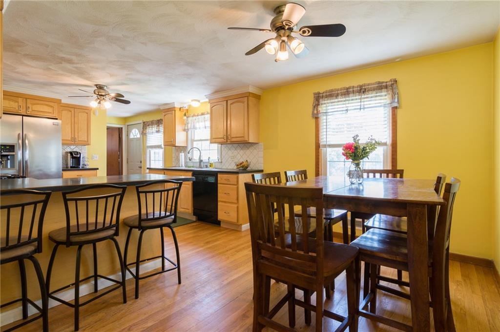 310 Hillard Avenue, Warwick, RI 02886 MLS 1255263 Lila Delman