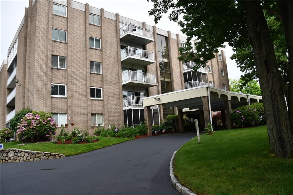 200 Hoffman Avenue, Unit305, Cranston, RI 02920 MLS 1255602 Lila