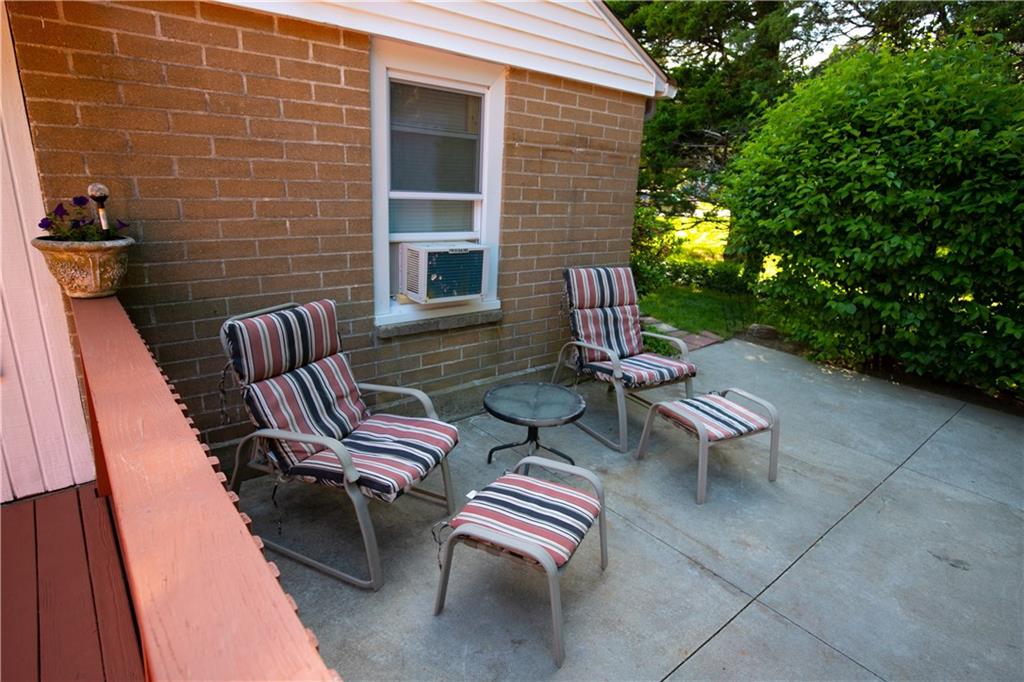 5 Brookside Drive, East Greenwich, RI 02818 MLS 1256690 Lila Delman