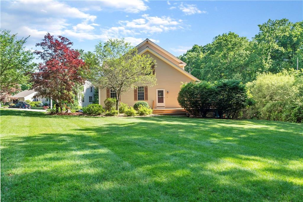 7 Fenner Grant Lane, Cumberland, RI 02864 MLS 1257122 Lila Delman