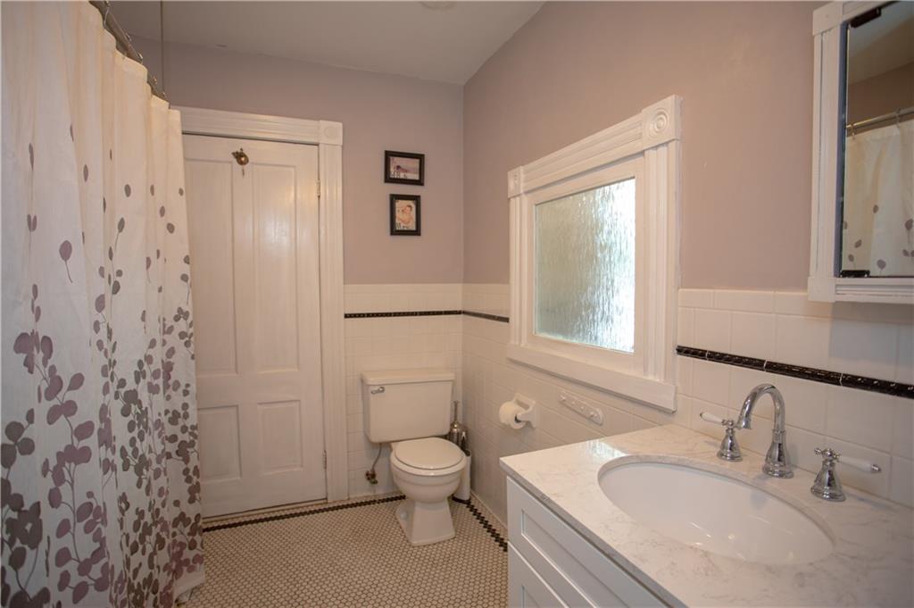 24 King Street, Warwick, RI 02886 MLS 1258366 Lila Delman