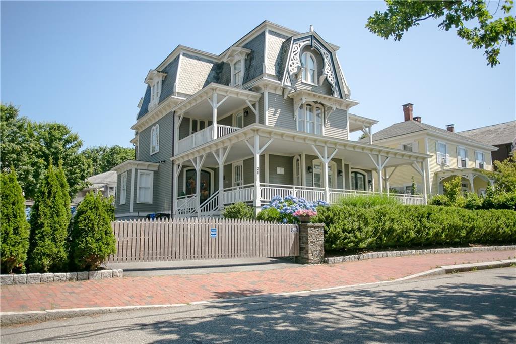 21 Kay Street, Newport, RI 02840 MLS 1258485 Lila Delman