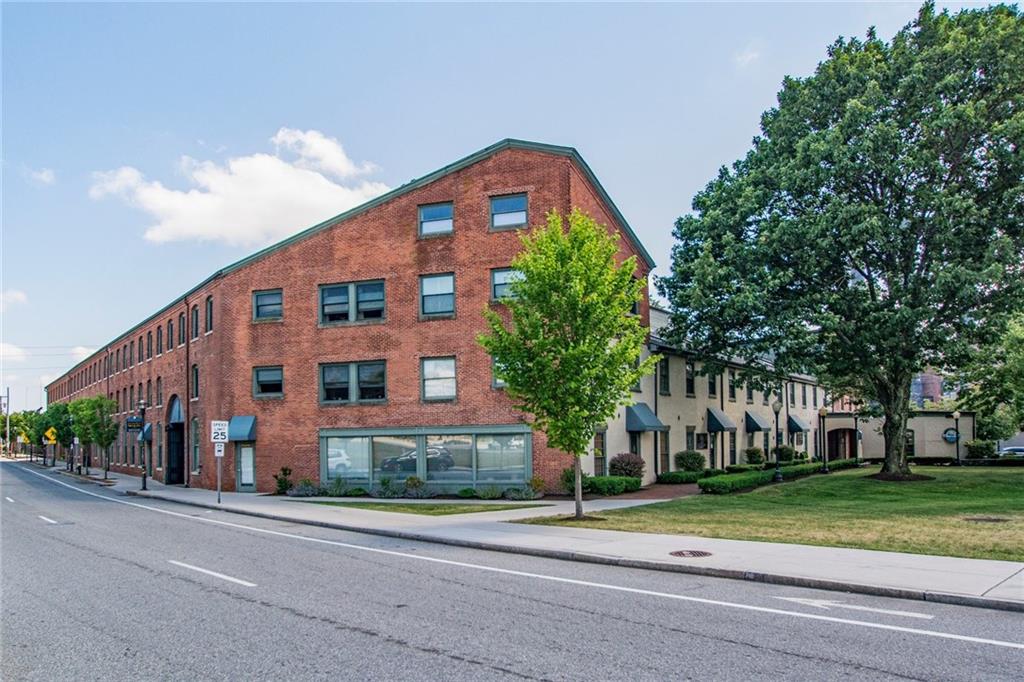 555 South Water Street, Unit#220, Providence