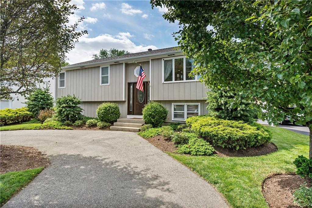 53 Highland Avenue, Johnston, RI 02919 MLS 1259140 Lila Delman