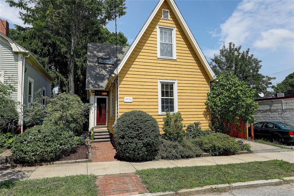 34 Elgin Street, Providence, RI 02906 MLS 1259571 Lila Delman