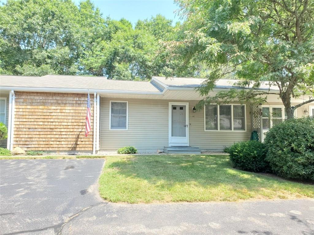 31 West Castle Way, Unitc, Charlestown, RI 02813 MLS 1260114 Lila