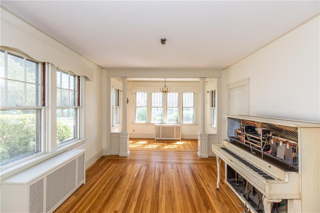144 Mount Pleasant Avenue, Providence