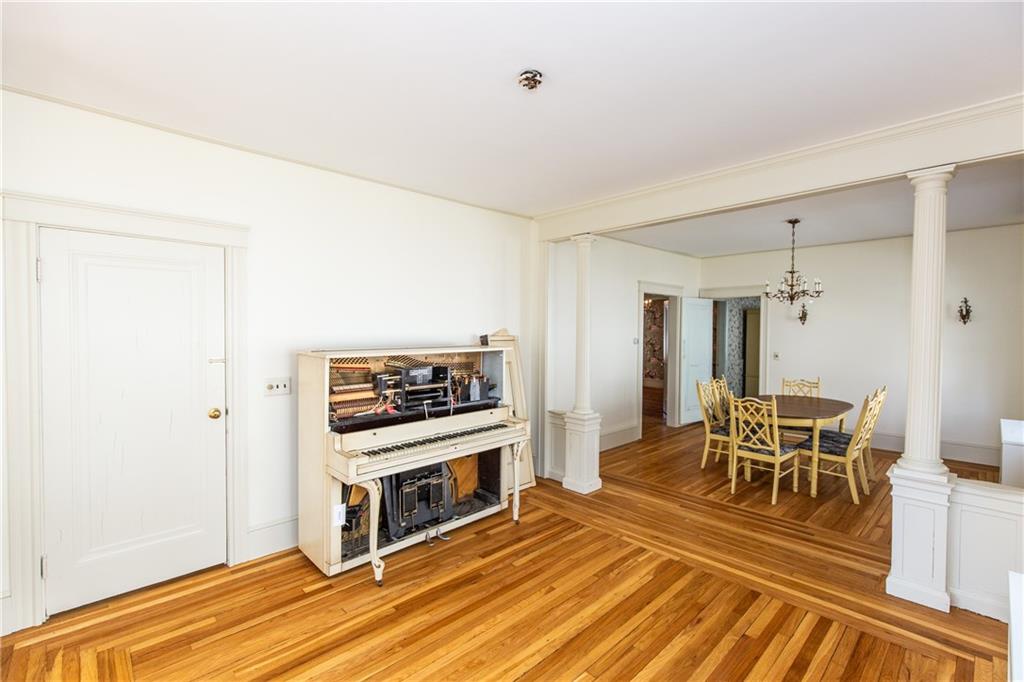 144 Mount Pleasant Avenue, Providence