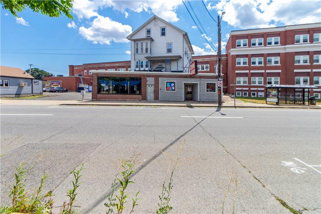 279 Taunton Avenue, East Providence, RI 02914 MLS 1260905 Lila Delman