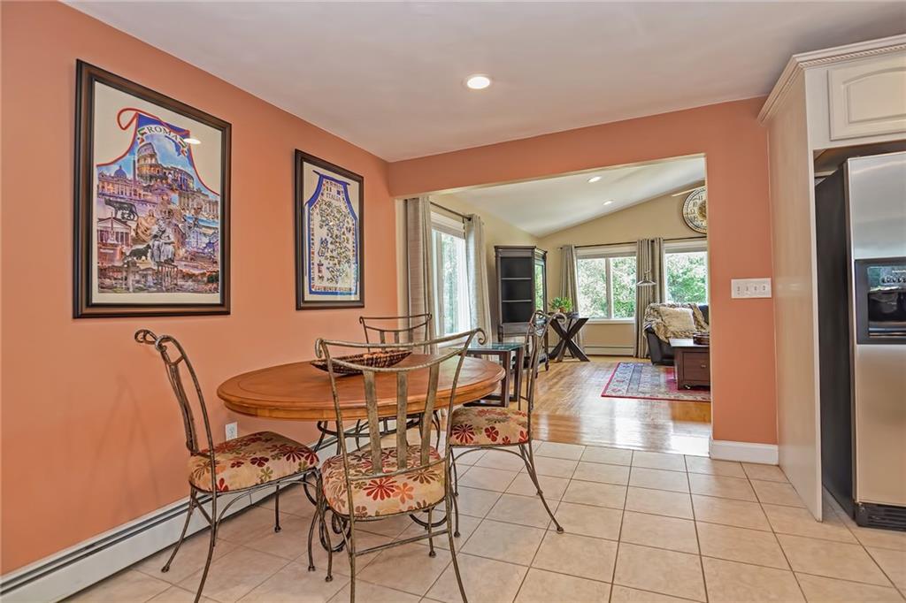 1542 Pippin Orchard Road, Cranston, RI 02921 MLS 1261315 Lila Delman