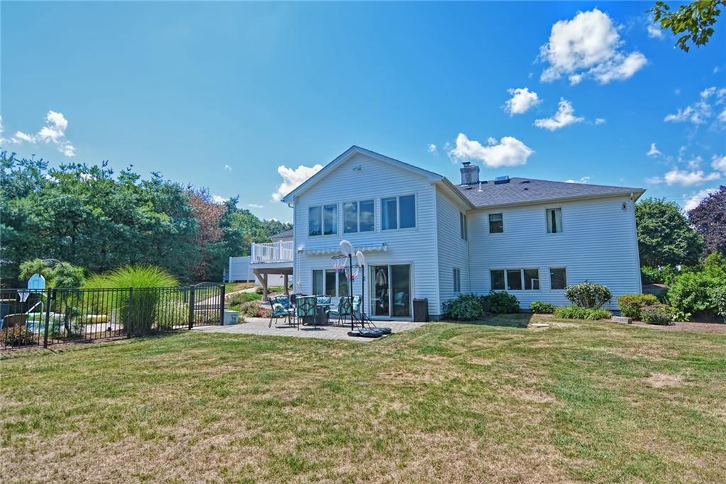 1542 Pippin Orchard Road, Cranston, RI 02921 MLS 1261315 Lila Delman