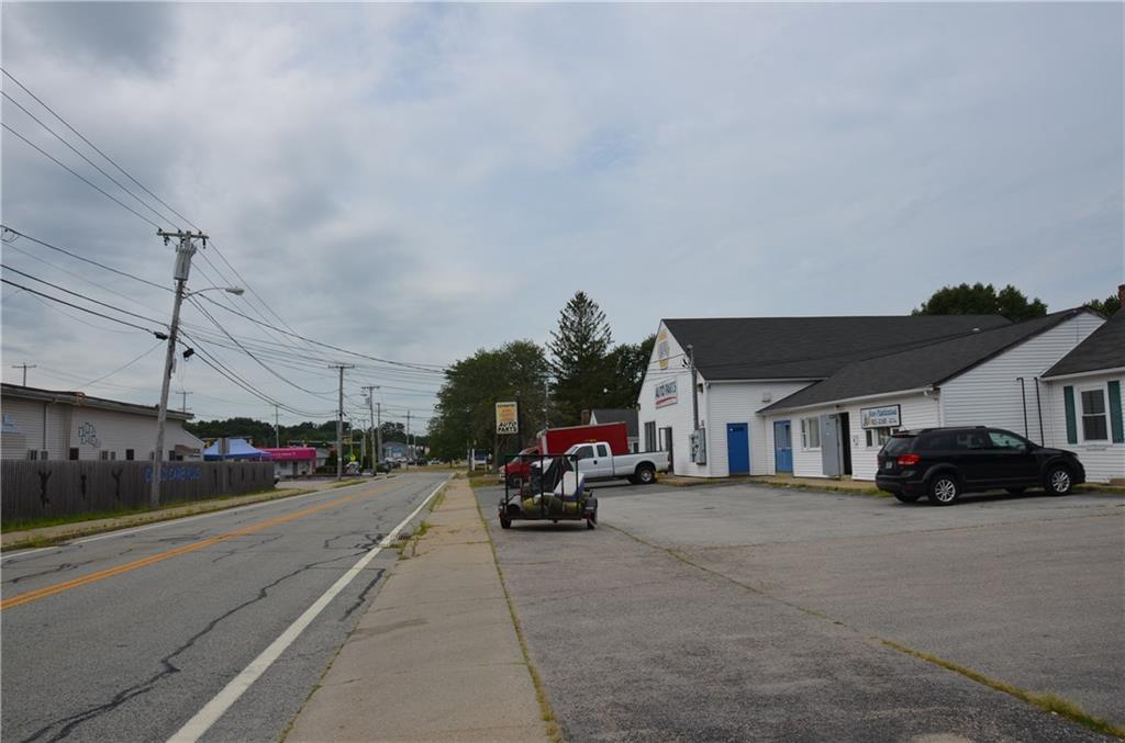 303 South Main Street, Coventry, RI 02816 MLS 1261798 Lila Delman