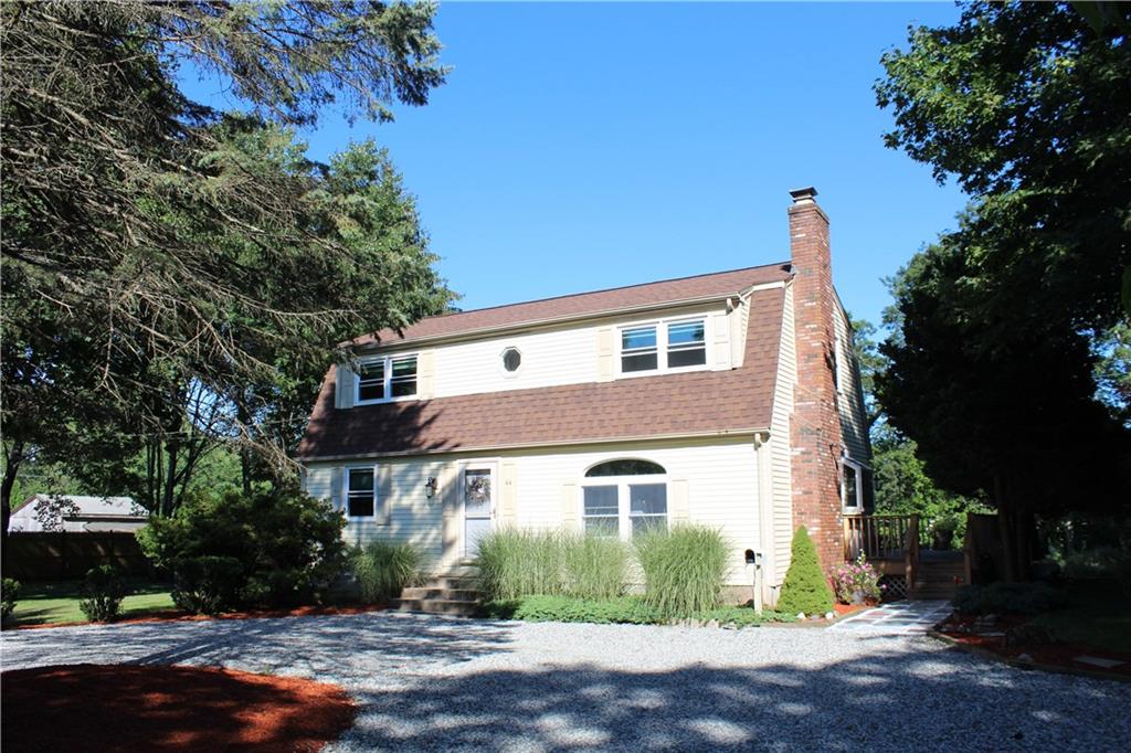 44 Larkin Pond Road, South Kingstown