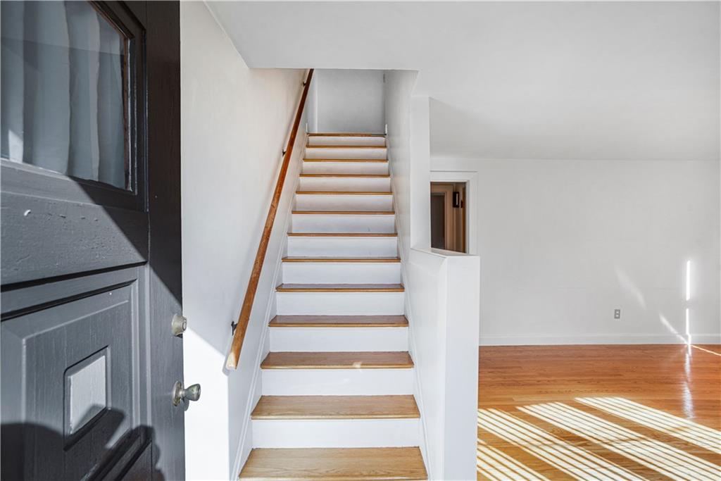 80 Magnolia Street, Cranston, RI 02910 MLS 1263547 Lila Delman