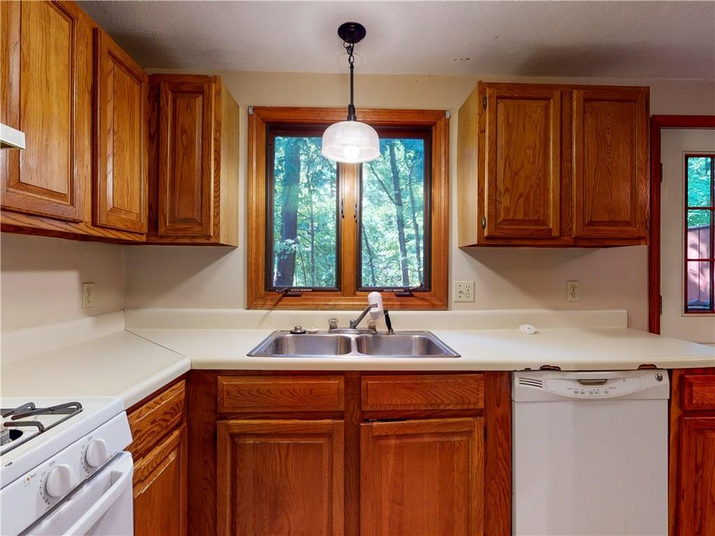 74 Forest View Lane, Unit10, Burrillville, RI 02830 MLS 1263734