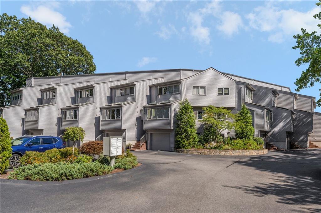 4480 Post Road, Unit#9, Warwick