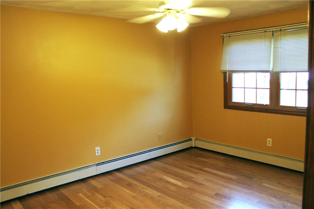 204 Gordon Avenue, Warwick, RI 02889 MLS 1264460 Lila Delman