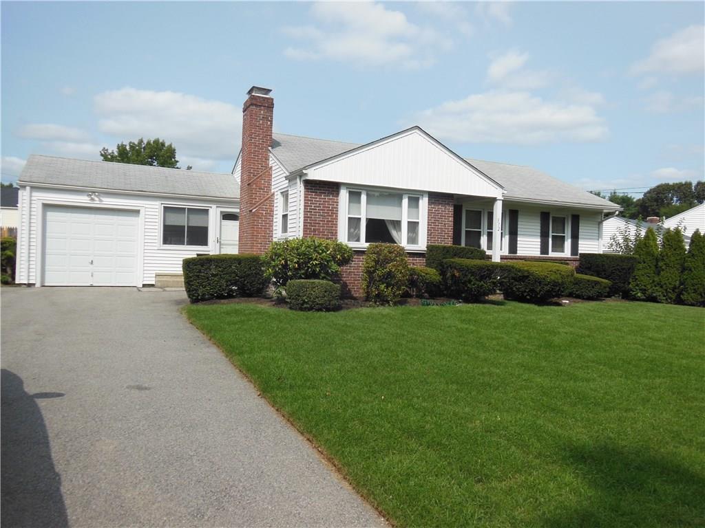 372 Garden City Drive, Cranston