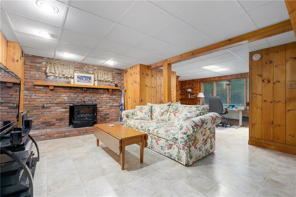 12 Rosewood Lane, Cumberland, RI 02864 MLS 1264997 Lila Delman