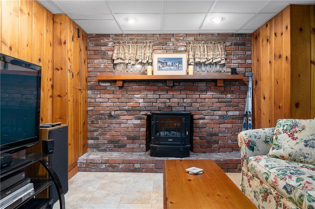 12 Rosewood Lane, Cumberland, RI 02864 MLS 1264997 Lila Delman