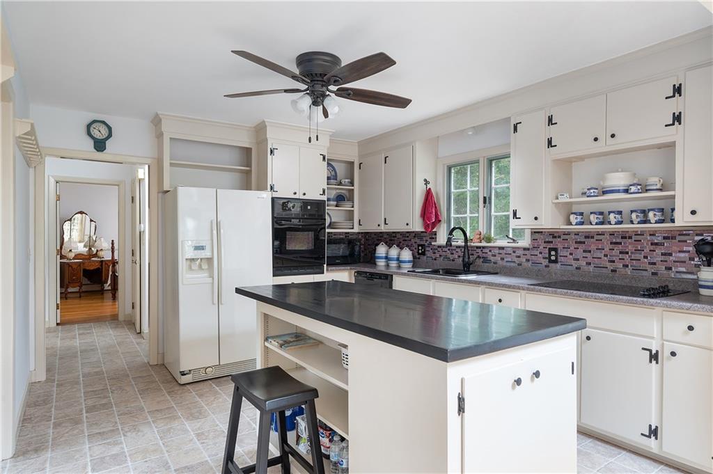 12 Rosewood Lane, Cumberland, RI 02864 MLS 1264997 Lila Delman