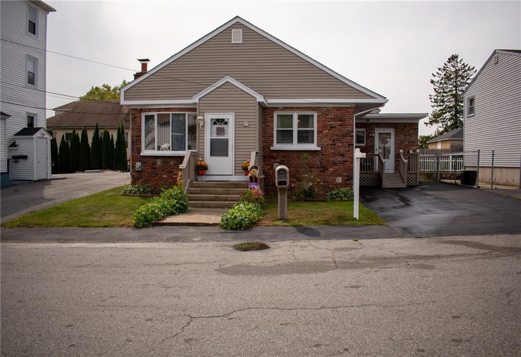 80 Bracken Street, Cranston, RI 02920 MLS 1265428 Lila Delman