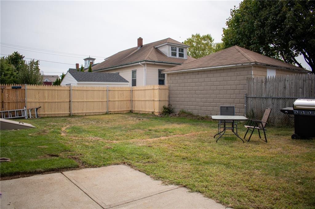 80 Bracken Street, Cranston, RI 02920 MLS 1265428 Lila Delman