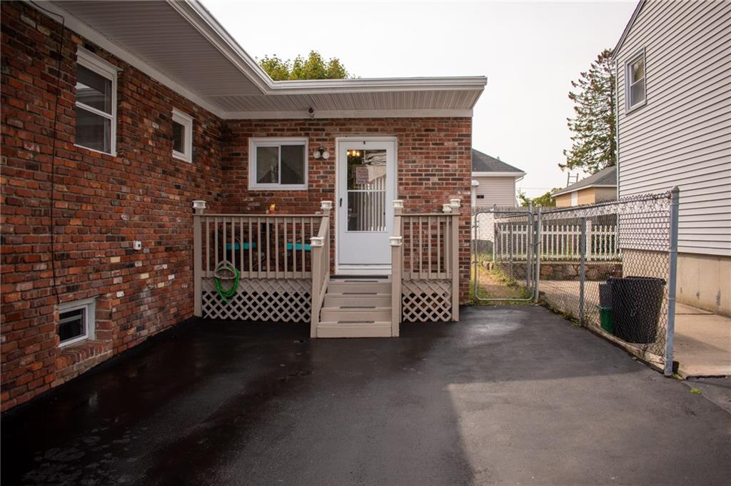 80 Bracken Street, Cranston, RI 02920 MLS 1265428 Lila Delman