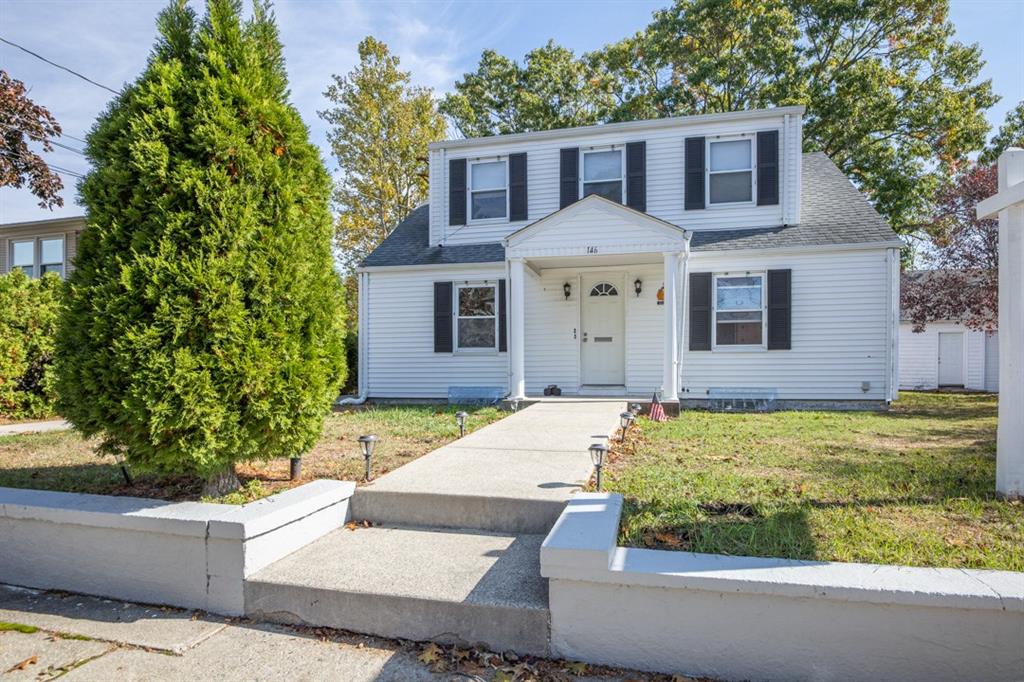 146 Slater Park Avenue, Pawtucket