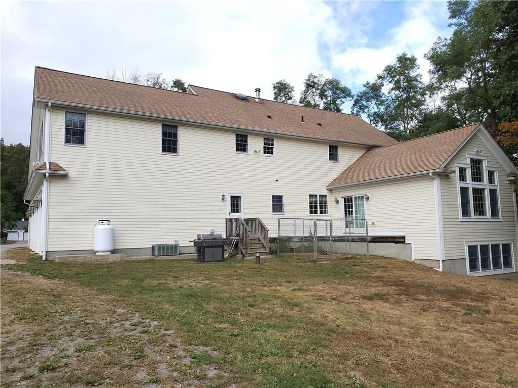 386 Woonsocket Hill Road, North Smithfield, RI 02896 MLS 1265990