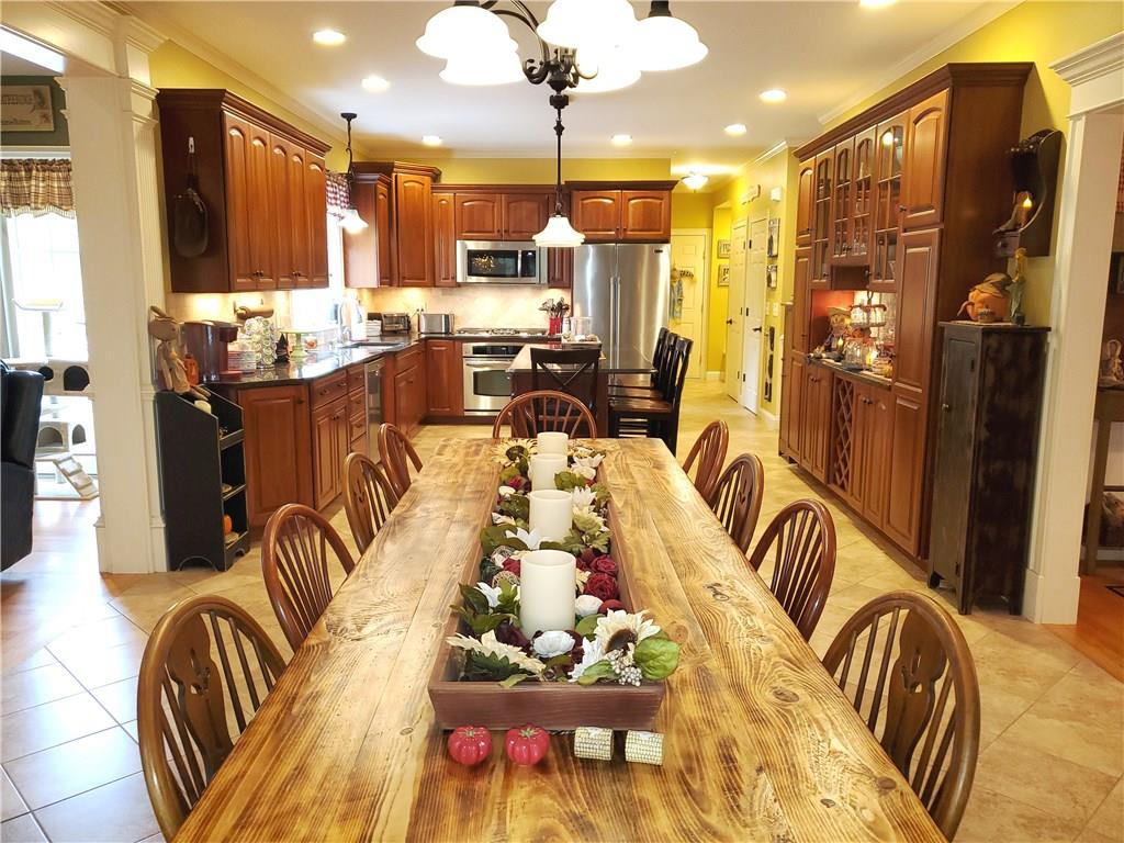 386 Woonsocket Hill Road, North Smithfield, RI 02896 MLS 1265990