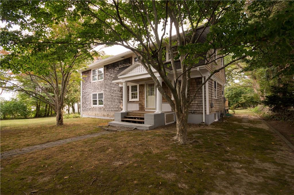 1216 East Main Road, Middletown, RI 02842 MLS 1266033 Lila Delman