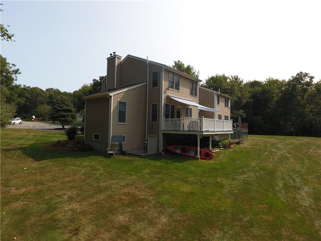 65 Little Woods Path, South Kingstown