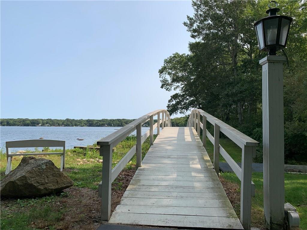 65 Little Woods Path, South Kingstown