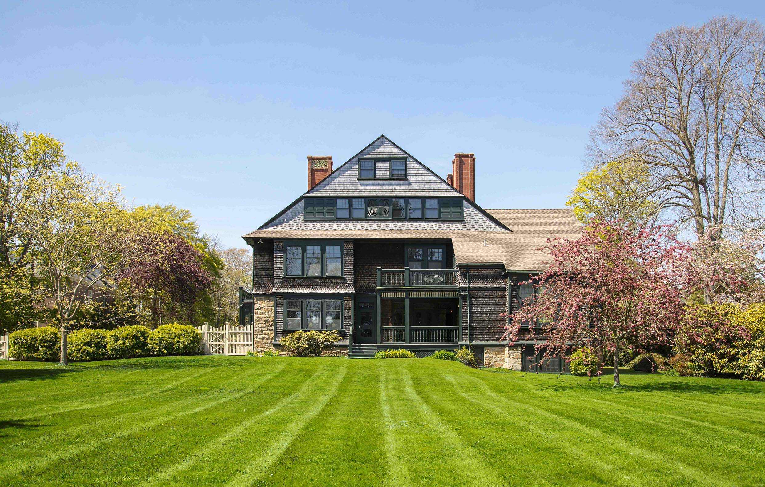 ‘SAMUEL TILTON HOUSE’, HISTORIC MCKIM, MEAD & WHITE ESTATE, SELLS FOR $2,200,000