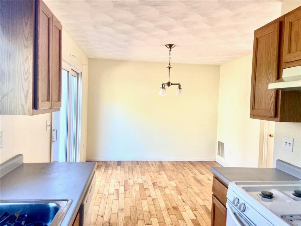 835 Sandy Lane, Unit10, Warwick, RI 02889 MLS 1266596 Lila Delman