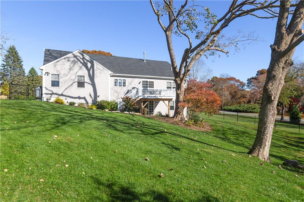 155 Stoneway Road, South Kingstown