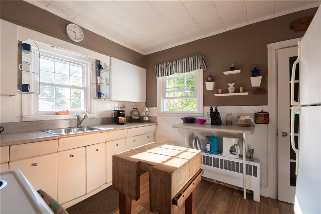 283 Bellman Avenue, Warwick, RI 02889 MLS 1267018 Lila Delman