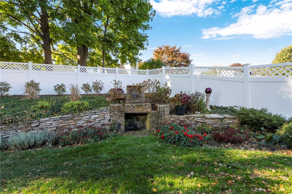 34 Rangeley Road, Cranston, RI 02920 MLS 1267071 Lila Delman