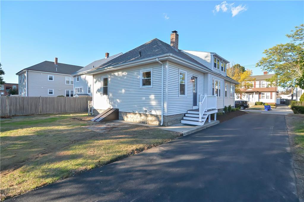 63 Grosvenor Avenue, East Providence, RI 02914 MLS 1267524 Lila Delman