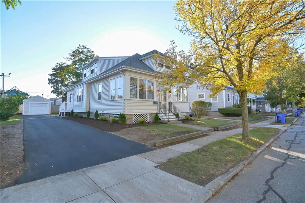 63 Grosvenor Avenue, East Providence, RI 02914 MLS 1267524 Lila Delman