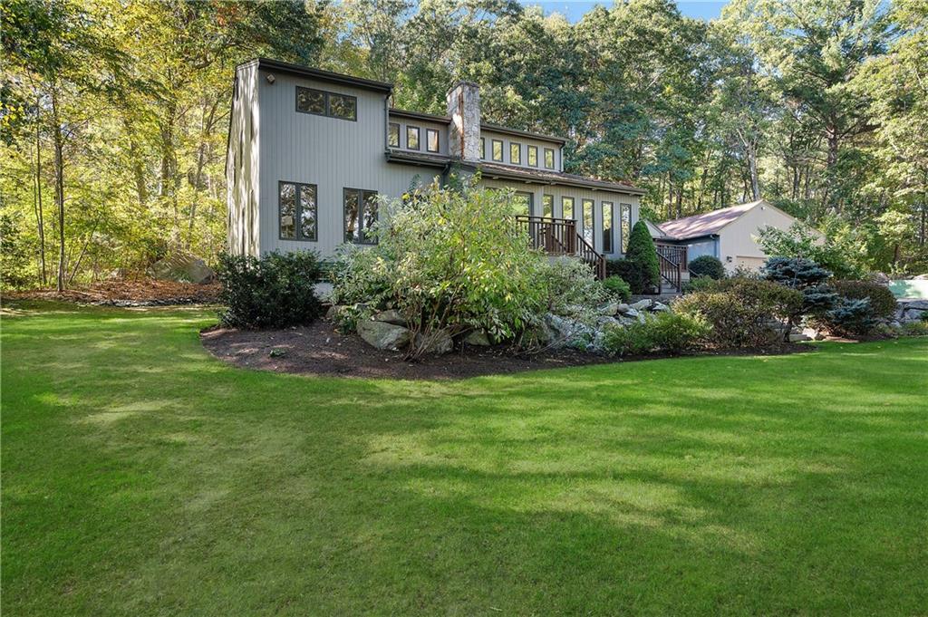 42 Green Meadow Lane, Cumberland, RI 02864 MLS 1267629 Lila Delman