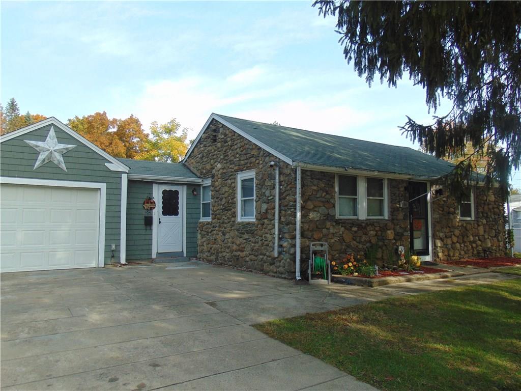 184 Wakefield Street, West Warwick, RI 02893 MLS 1268459 Lila Delman