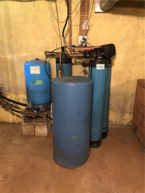 190 East Shore Drive, Exeter, RI 02822 MLS 1268833 Lila Delman