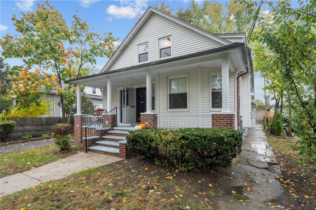 484 Pleasant Valley Parkway, Providence, RI 02908 MLS 1268840 Lila